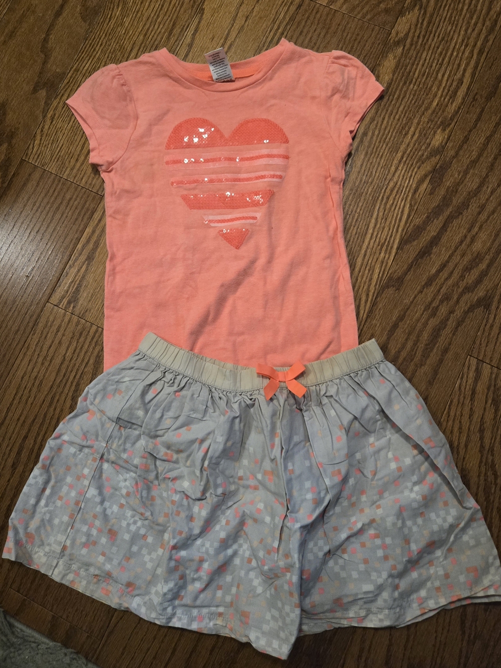 Gymboree Coral Sequin Heart Short Sleeve Pajama Set with Gray Accent Shorts
